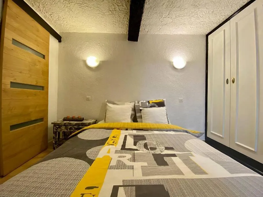 Appartement Chez Caro à L'Escarene